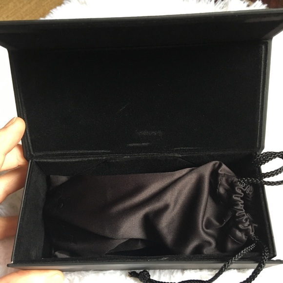 ❤️Kendall + Kylie shield Aviators - Picture 5 of 7